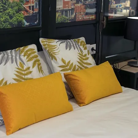 Chelsea Guest house