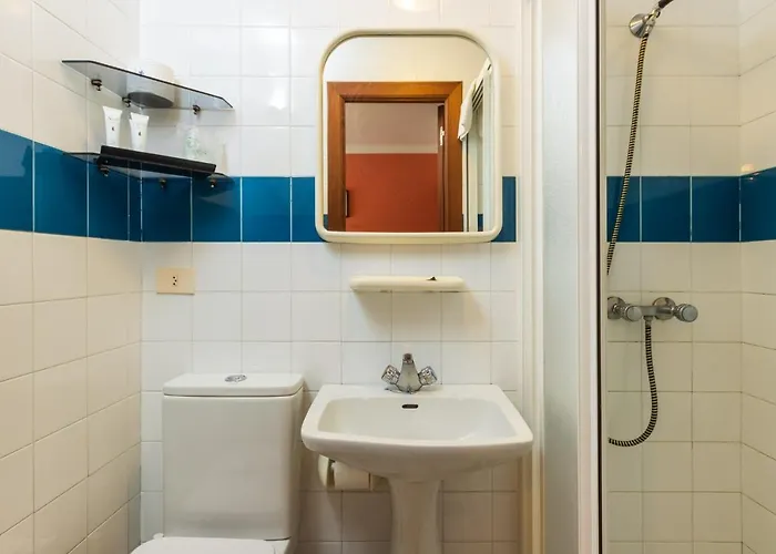 Chelsea בית הארחה 3*